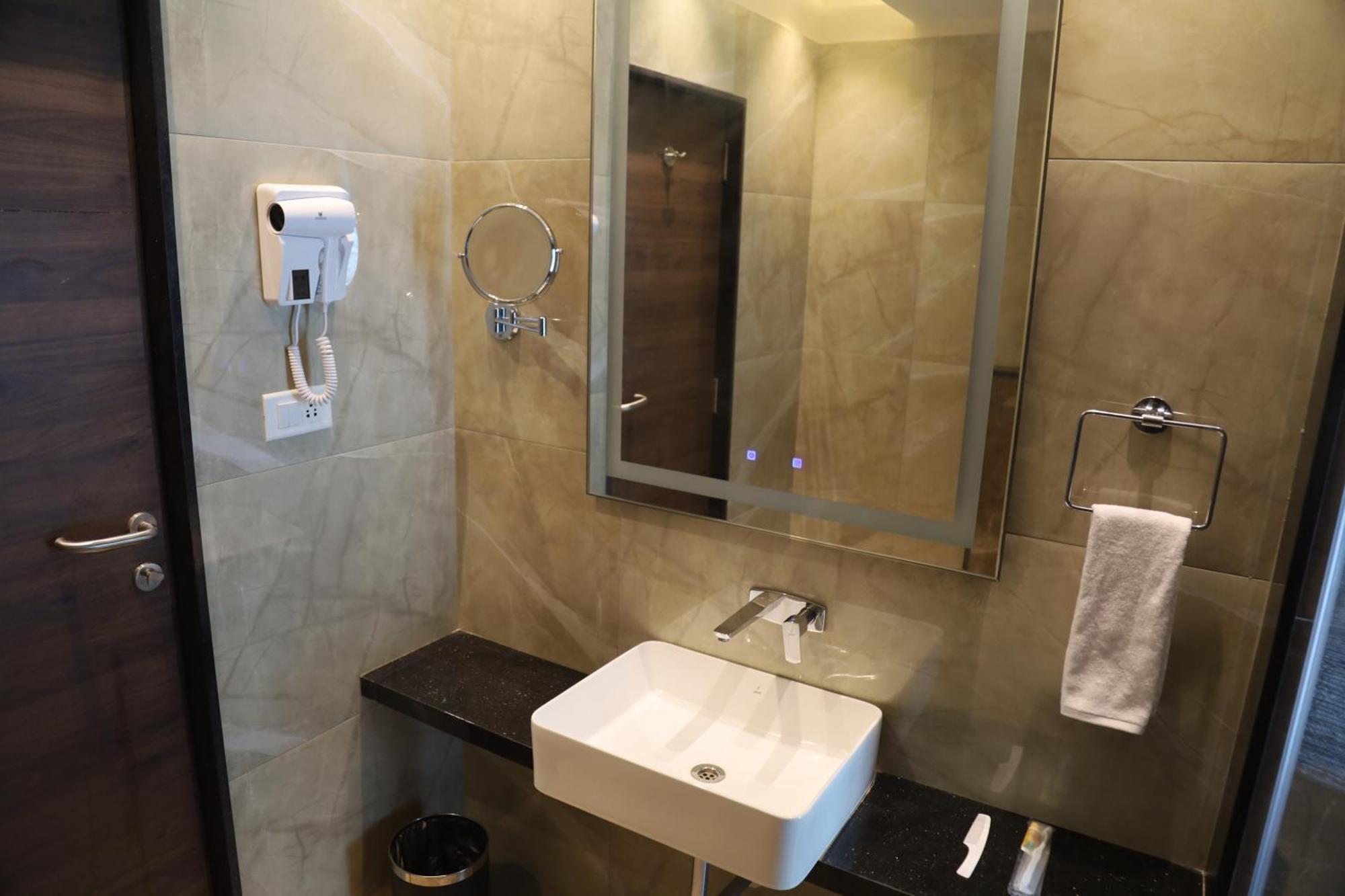 Kings Bury Inn Kumbakonam Luaran gambar
